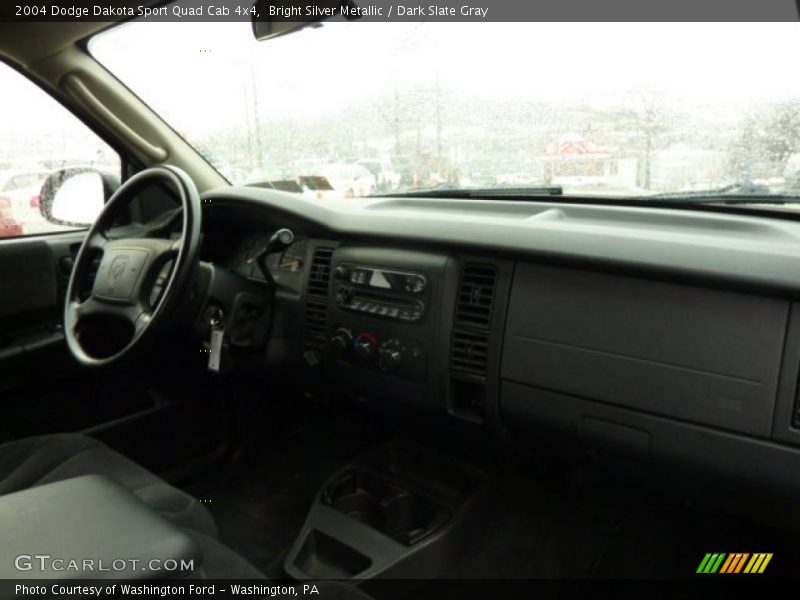 Bright Silver Metallic / Dark Slate Gray 2004 Dodge Dakota Sport Quad Cab 4x4