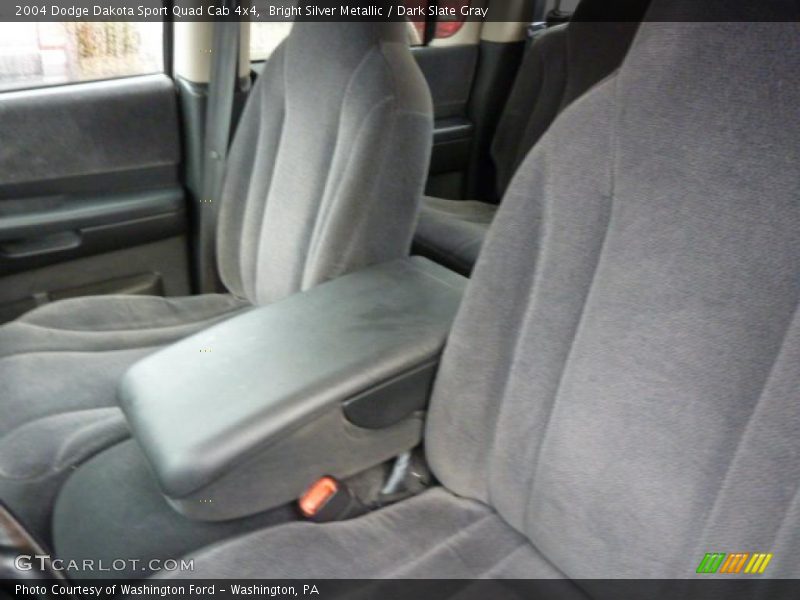 Bright Silver Metallic / Dark Slate Gray 2004 Dodge Dakota Sport Quad Cab 4x4