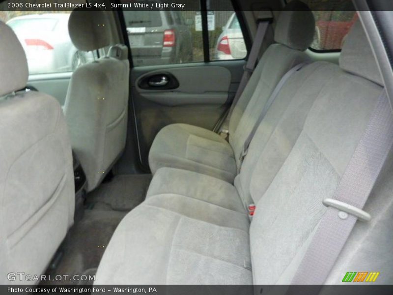 Summit White / Light Gray 2006 Chevrolet TrailBlazer LS 4x4