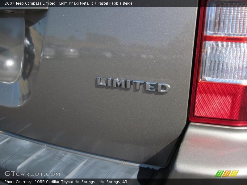 Light Khaki Metallic / Pastel Pebble Beige 2007 Jeep Compass Limited