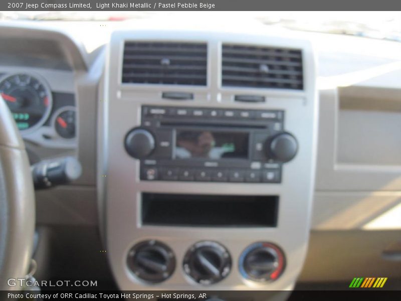 Light Khaki Metallic / Pastel Pebble Beige 2007 Jeep Compass Limited