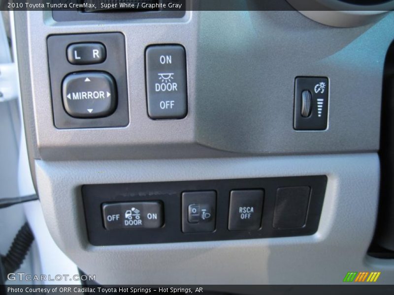 Super White / Graphite Gray 2010 Toyota Tundra CrewMax