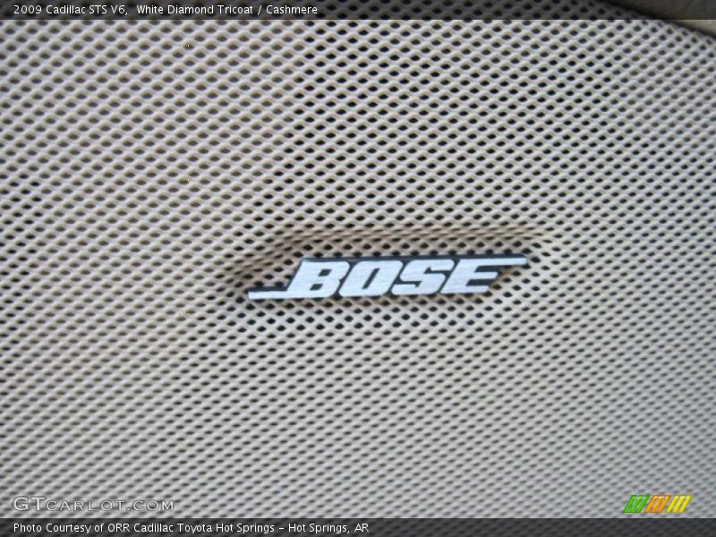 White Diamond Tricoat / Cashmere 2009 Cadillac STS V6