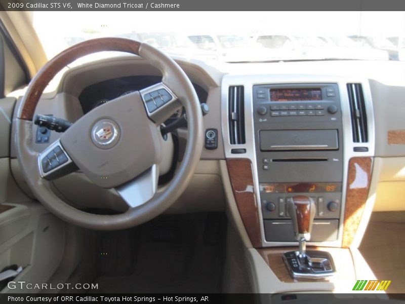 White Diamond Tricoat / Cashmere 2009 Cadillac STS V6