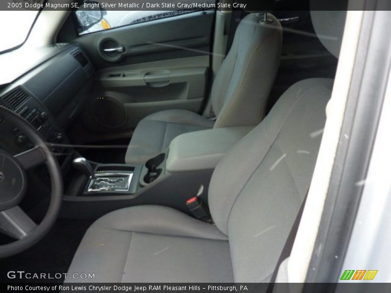 Bright Silver Metallic / Dark Slate Gray/Medium Slate Gray 2005 Dodge Magnum SE