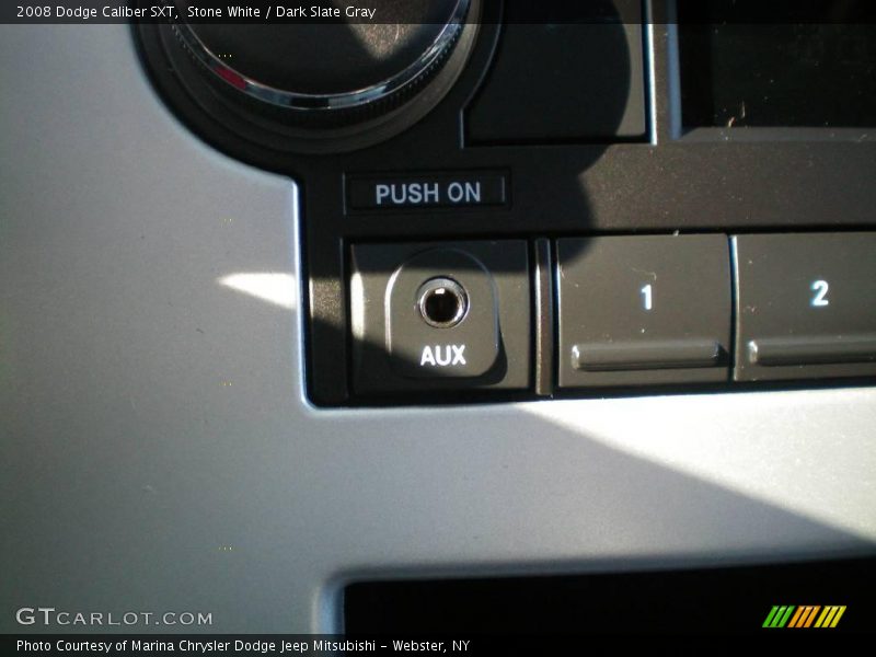 Stone White / Dark Slate Gray 2008 Dodge Caliber SXT