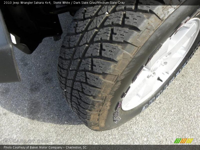 Stone White / Dark Slate Gray/Medium Slate Gray 2010 Jeep Wrangler Sahara 4x4