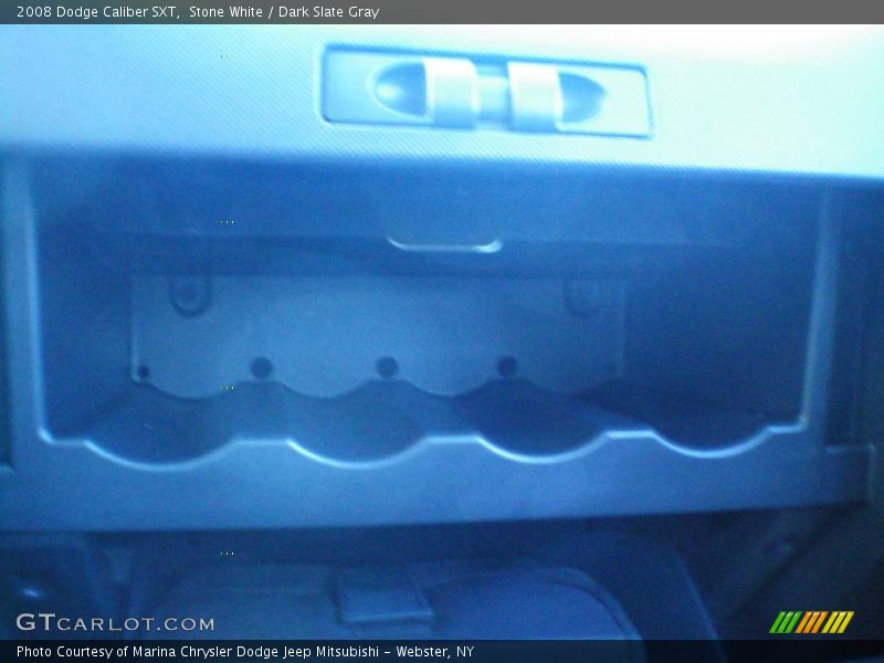 Stone White / Dark Slate Gray 2008 Dodge Caliber SXT