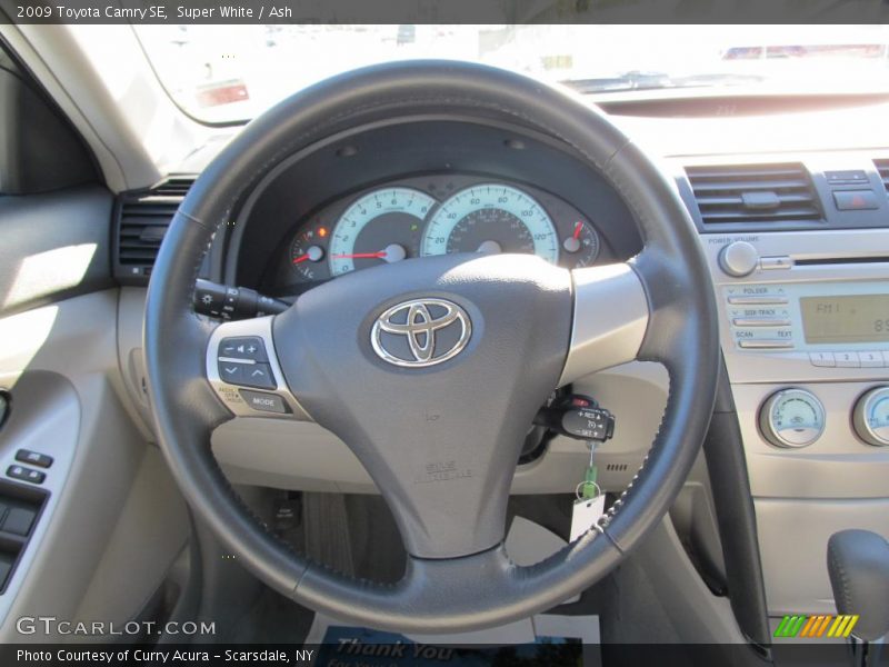 Super White / Ash 2009 Toyota Camry SE