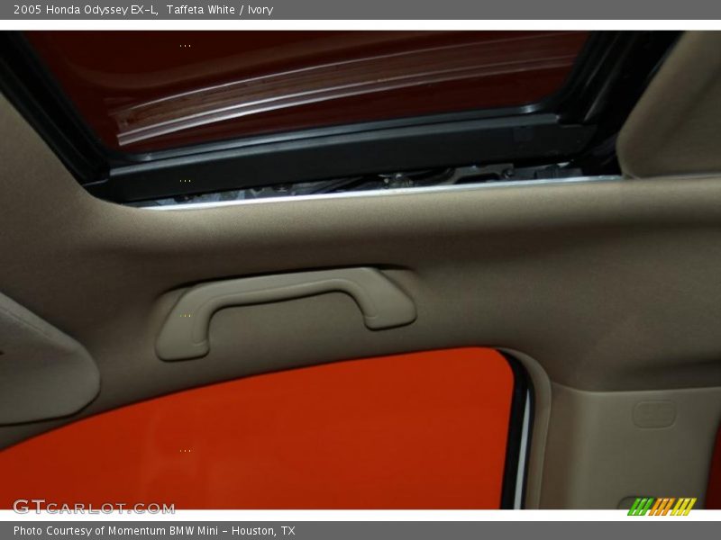 Taffeta White / Ivory 2005 Honda Odyssey EX-L
