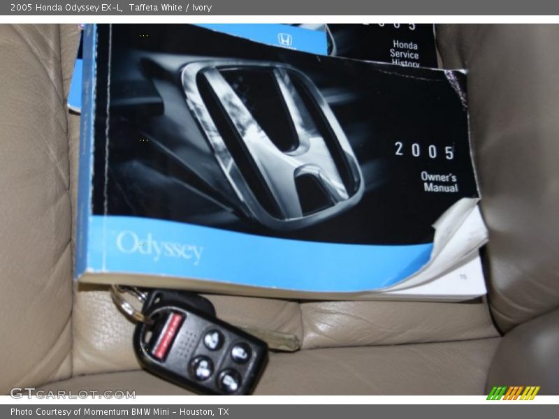 Taffeta White / Ivory 2005 Honda Odyssey EX-L