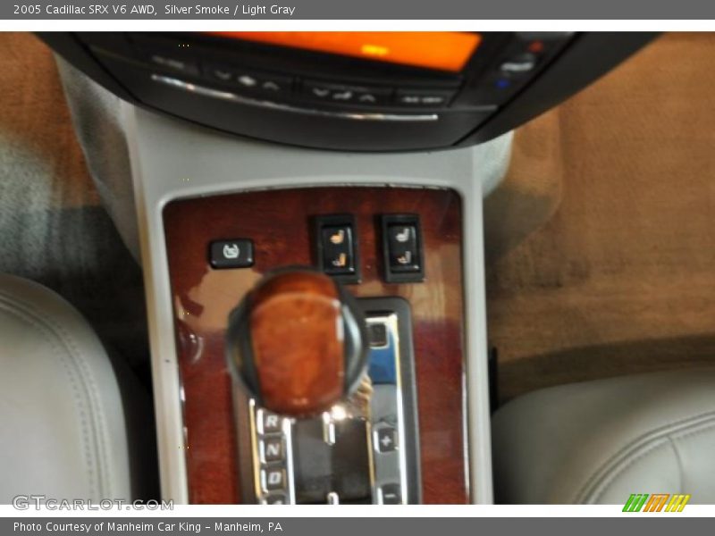 Silver Smoke / Light Gray 2005 Cadillac SRX V6 AWD
