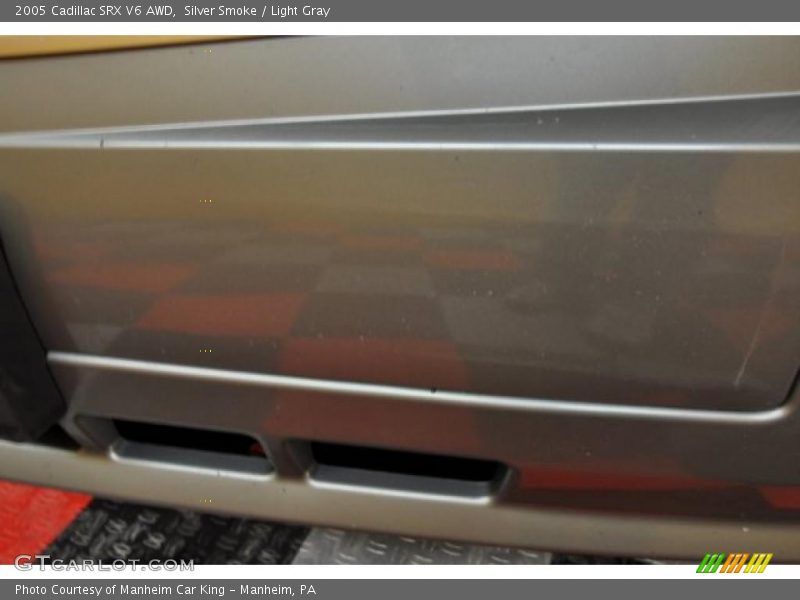 Silver Smoke / Light Gray 2005 Cadillac SRX V6 AWD