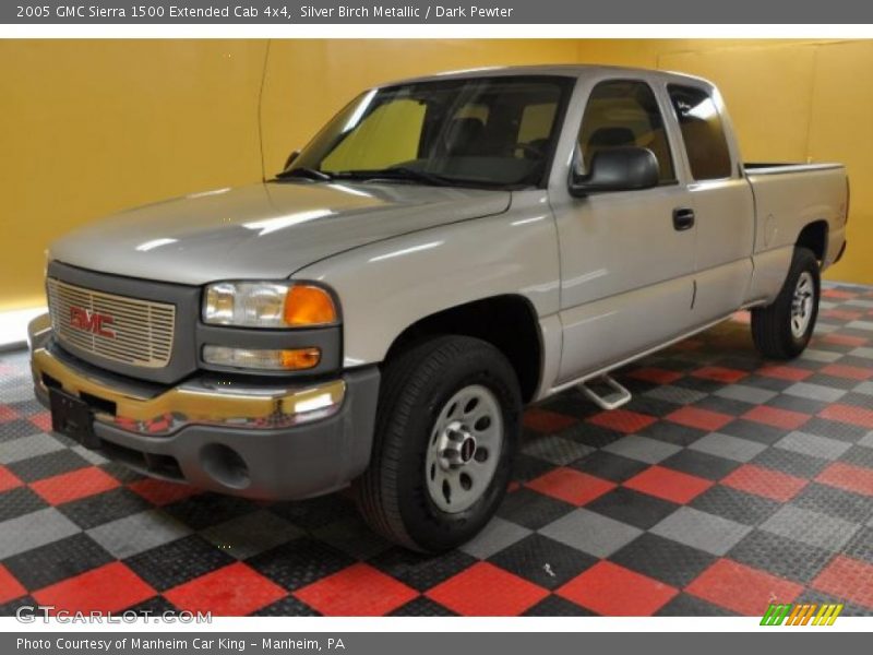 Silver Birch Metallic / Dark Pewter 2005 GMC Sierra 1500 Extended Cab 4x4