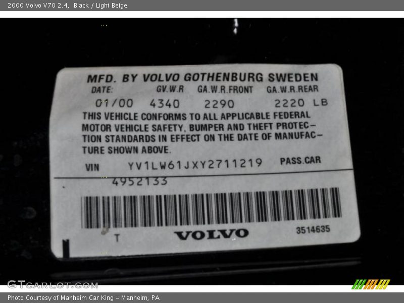 Black / Light Beige 2000 Volvo V70 2.4