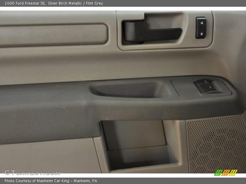 Silver Birch Metallic / Flint Grey 2006 Ford Freestar SE
