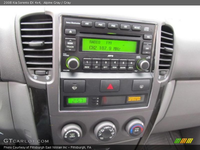 Controls of 2008 Sorento EX 4x4