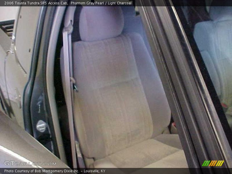 Phantom Gray Pearl / Light Charcoal 2006 Toyota Tundra SR5 Access Cab