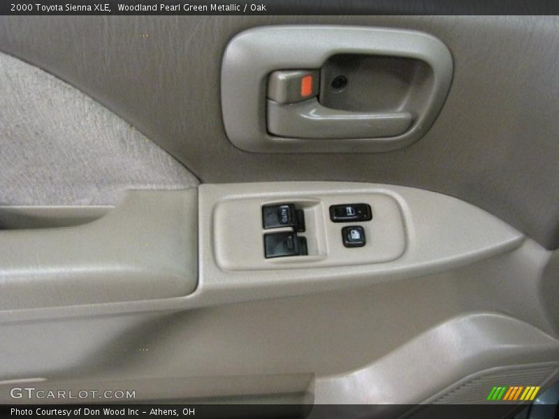 Woodland Pearl Green Metallic / Oak 2000 Toyota Sienna XLE