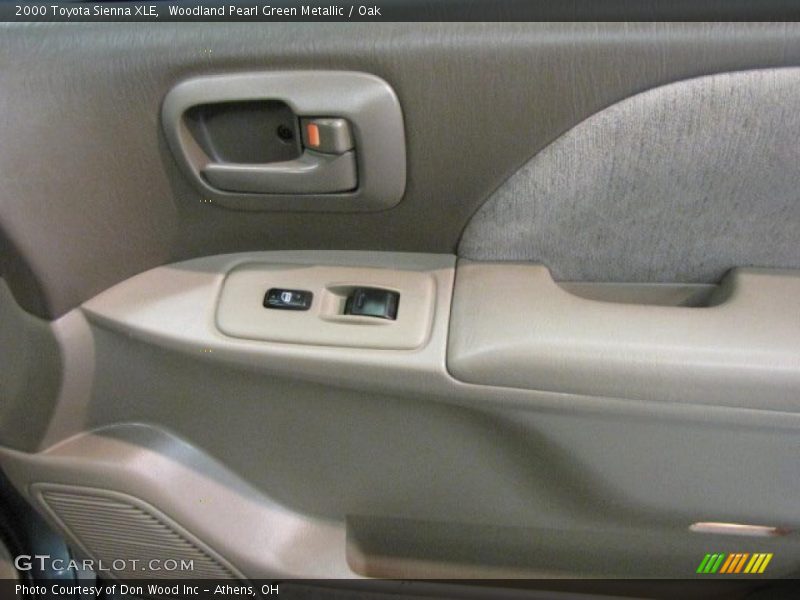 Woodland Pearl Green Metallic / Oak 2000 Toyota Sienna XLE