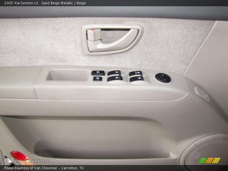 Sand Beige Metallic / Beige 2005 Kia Sorento LX