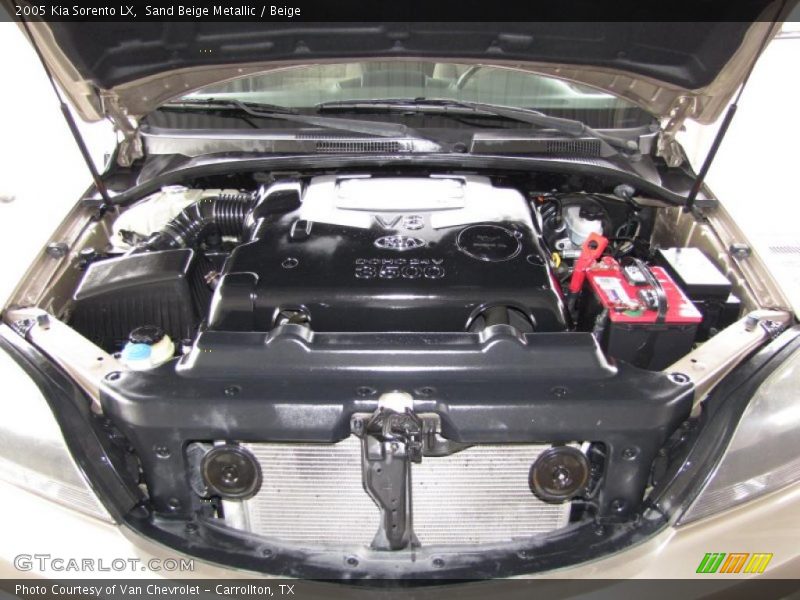 Sand Beige Metallic / Beige 2005 Kia Sorento LX