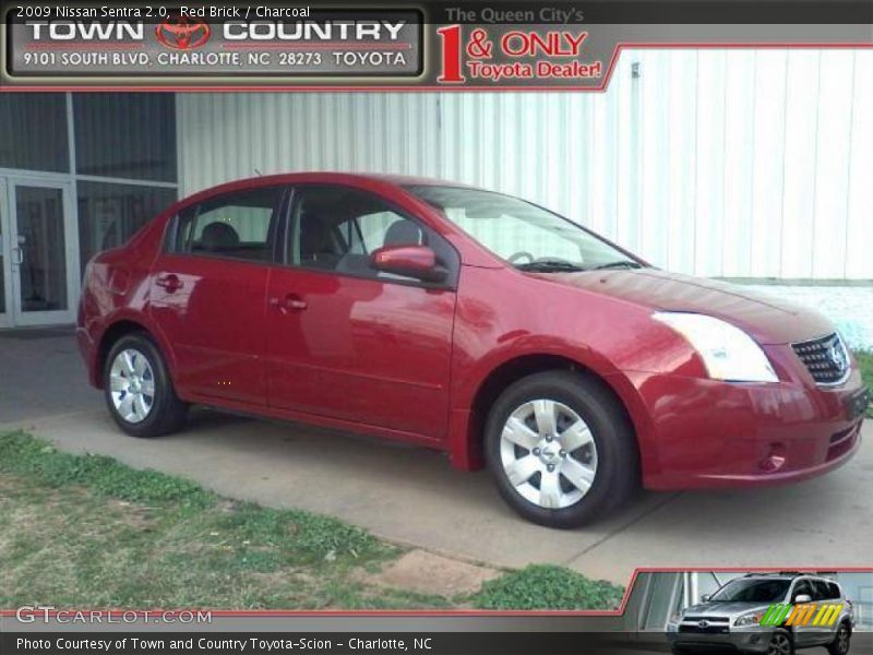 Red Brick / Charcoal 2009 Nissan Sentra 2.0