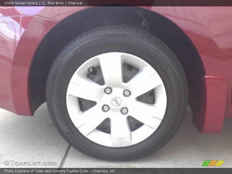 Red Brick / Charcoal 2009 Nissan Sentra 2.0