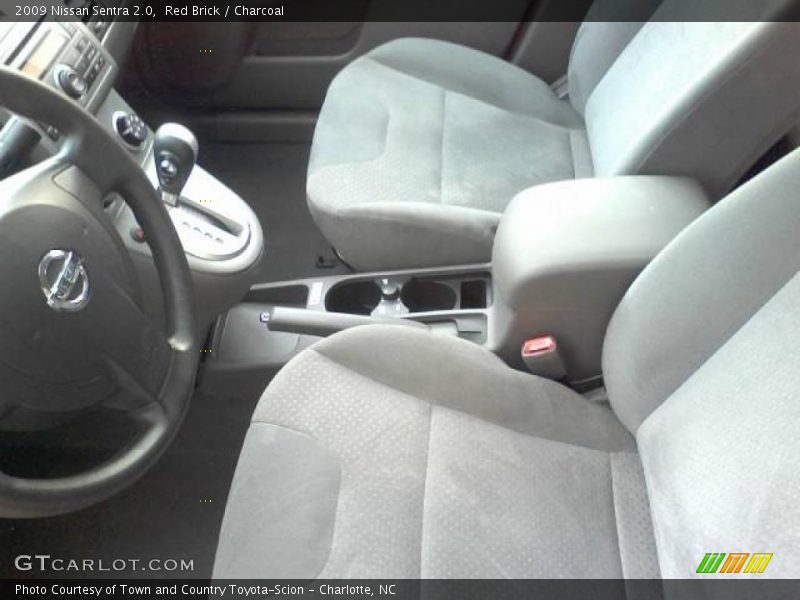 Red Brick / Charcoal 2009 Nissan Sentra 2.0