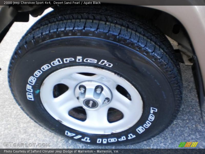 Desert Sand Pearl / Agate Black 2000 Jeep Cherokee Sport 4x4