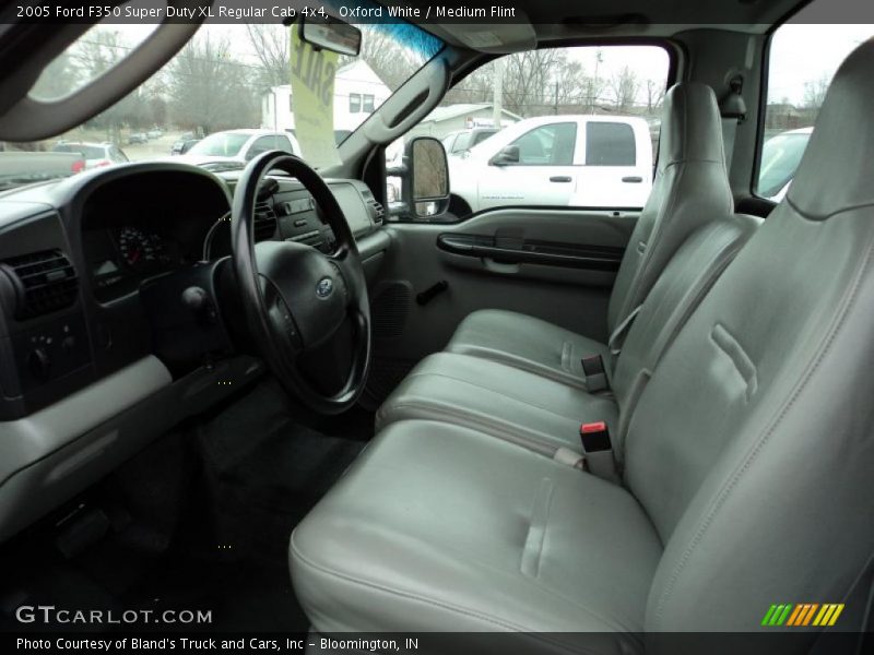  2005 F350 Super Duty XL Regular Cab 4x4 Medium Flint Interior