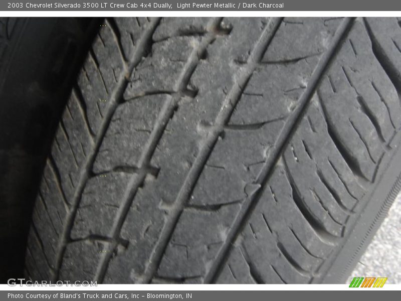 Light Pewter Metallic / Dark Charcoal 2003 Chevrolet Silverado 3500 LT Crew Cab 4x4 Dually