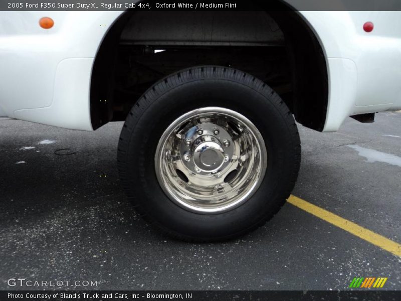  2005 F350 Super Duty XL Regular Cab 4x4 Wheel