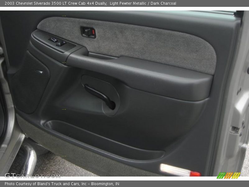 Light Pewter Metallic / Dark Charcoal 2003 Chevrolet Silverado 3500 LT Crew Cab 4x4 Dually