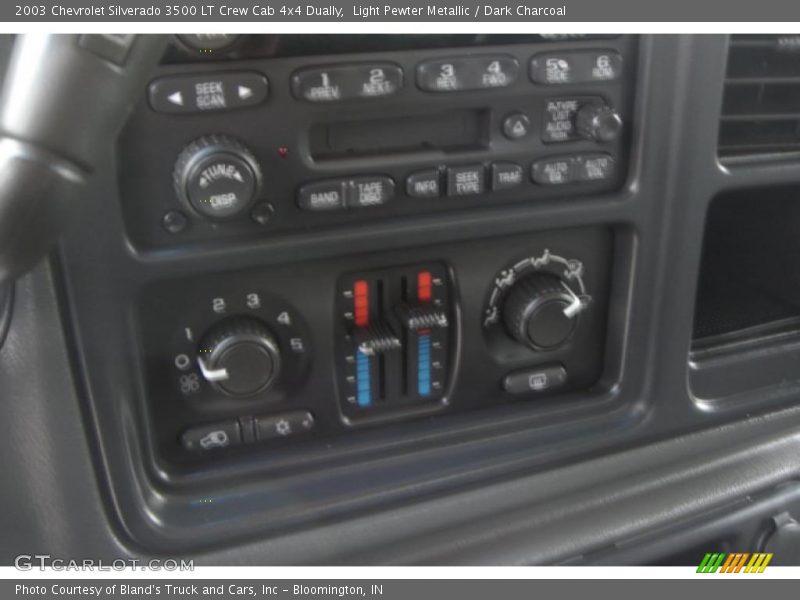 Light Pewter Metallic / Dark Charcoal 2003 Chevrolet Silverado 3500 LT Crew Cab 4x4 Dually