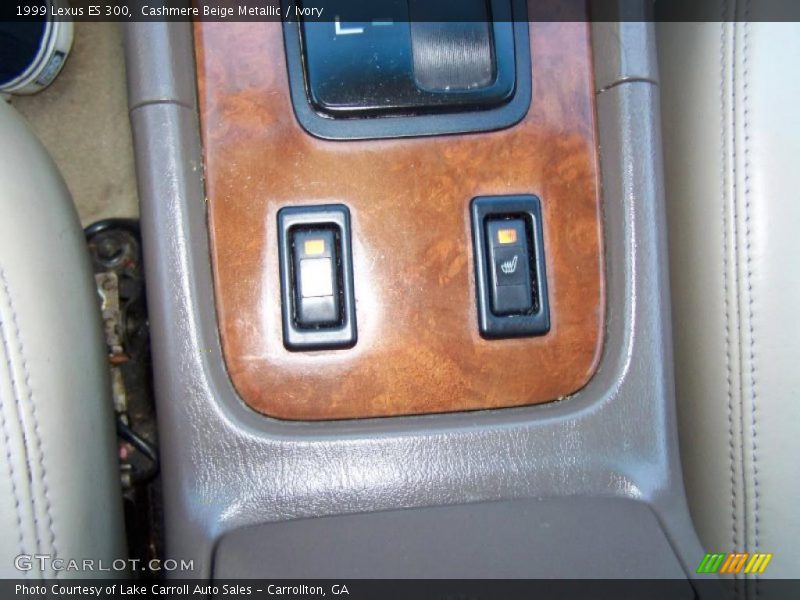 Cashmere Beige Metallic / Ivory 1999 Lexus ES 300