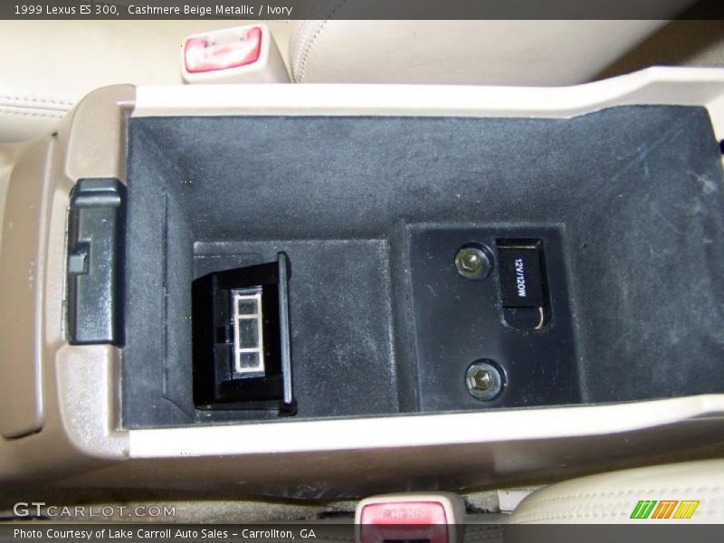 Cashmere Beige Metallic / Ivory 1999 Lexus ES 300
