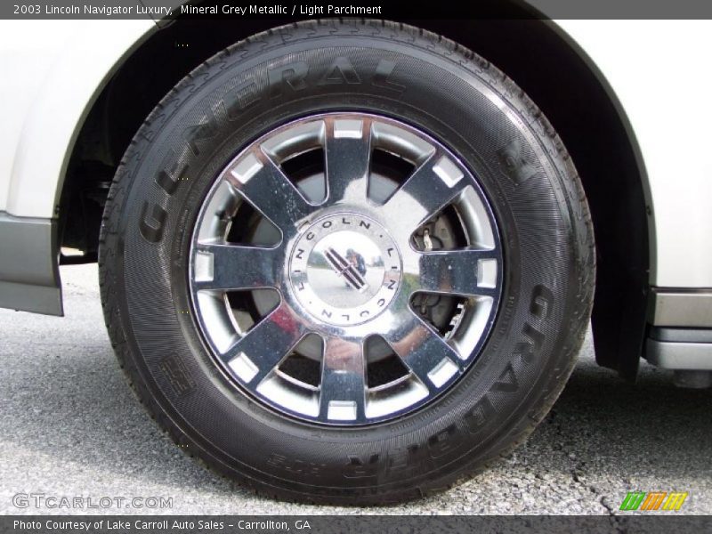 Mineral Grey Metallic / Light Parchment 2003 Lincoln Navigator Luxury
