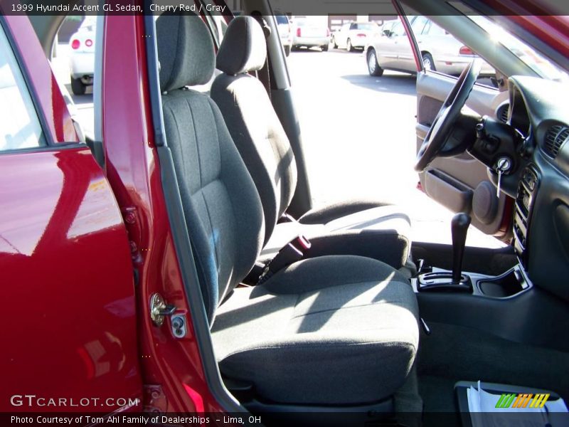 Cherry Red / Gray 1999 Hyundai Accent GL Sedan