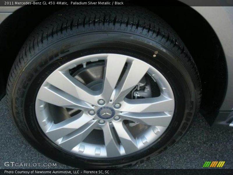 Palladium Silver Metallic / Black 2011 Mercedes-Benz GL 450 4Matic