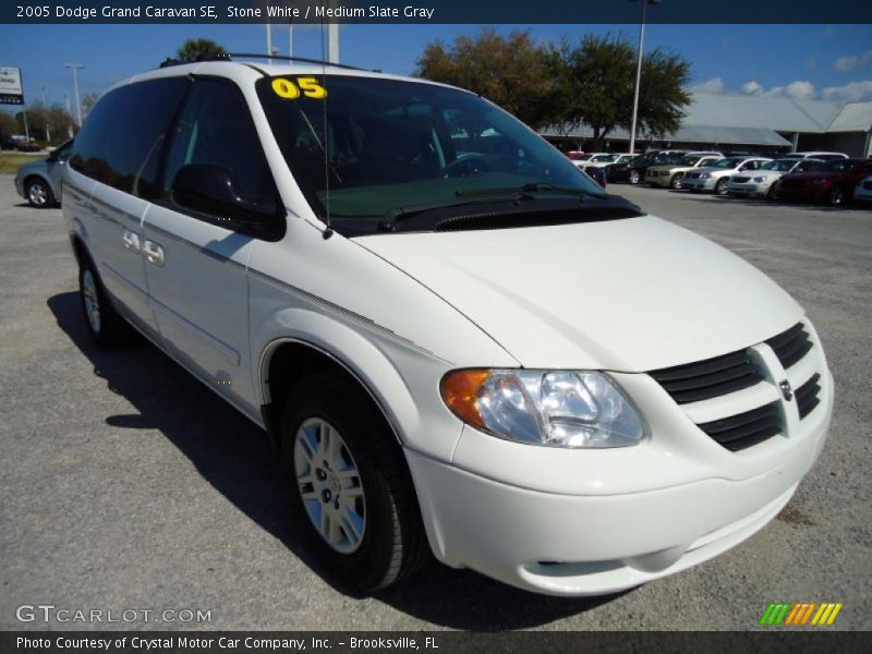 Stone White / Medium Slate Gray 2005 Dodge Grand Caravan SE