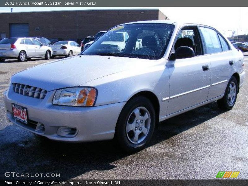 Silver Mist / Gray 2002 Hyundai Accent GL Sedan