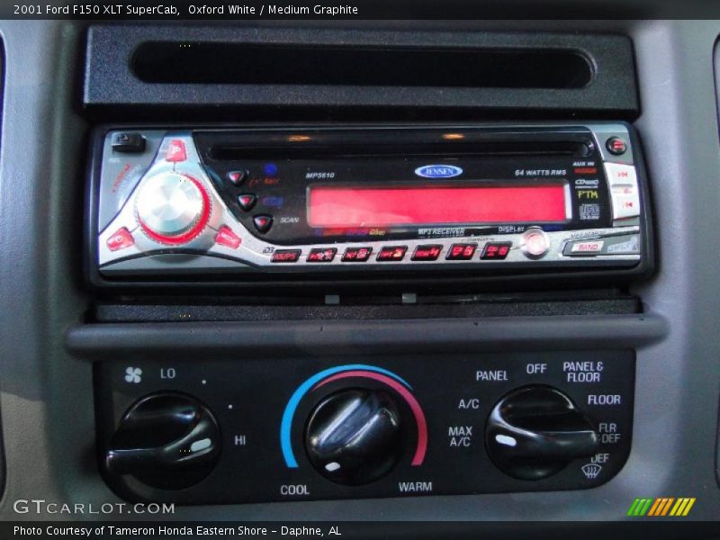 Oxford White / Medium Graphite 2001 Ford F150 XLT SuperCab