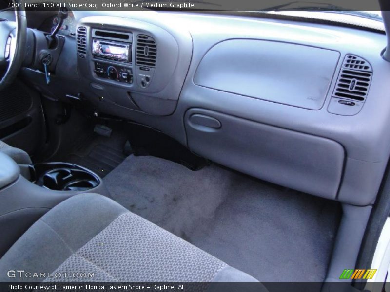 Oxford White / Medium Graphite 2001 Ford F150 XLT SuperCab