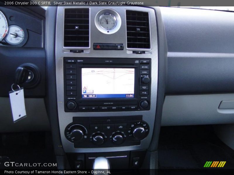 Controls of 2006 300 C SRT8