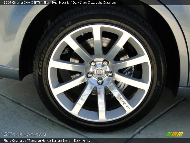  2006 300 C SRT8 Wheel