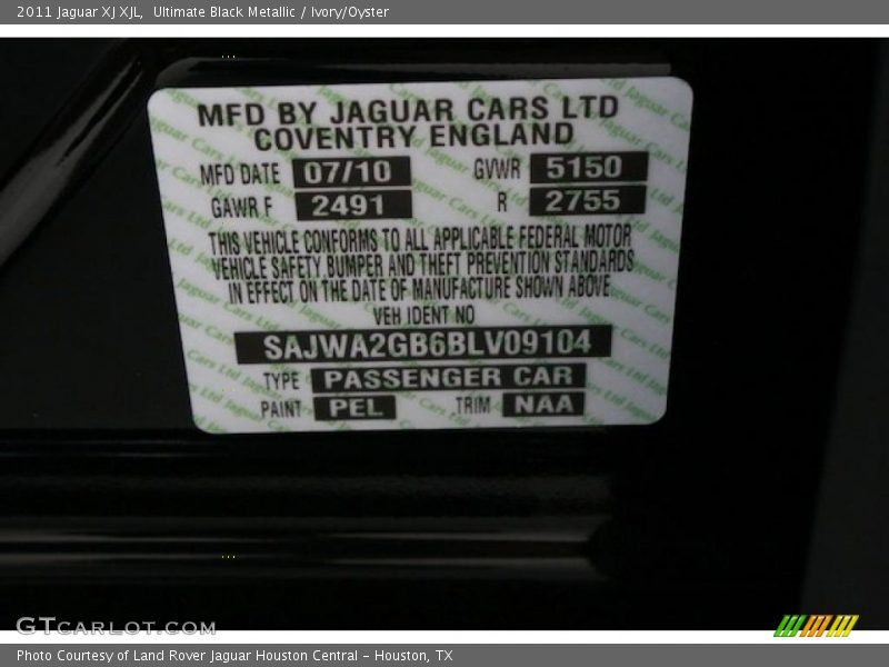 Ultimate Black Metallic / Ivory/Oyster 2011 Jaguar XJ XJL