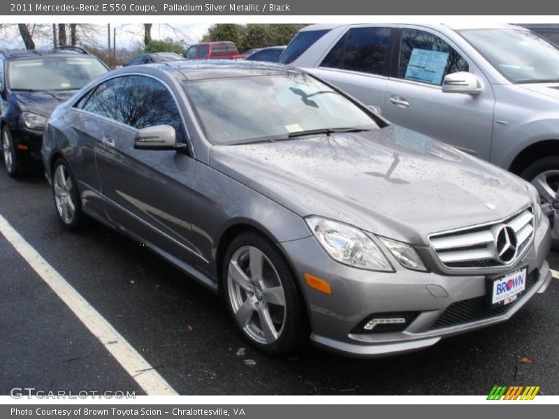 Front 3/4 View of 2011 E 550 Coupe