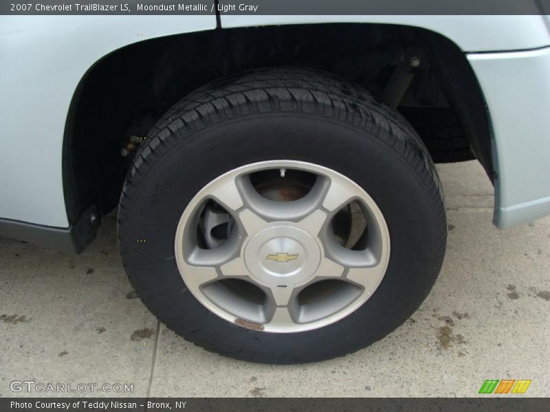 Moondust Metallic / Light Gray 2007 Chevrolet TrailBlazer LS