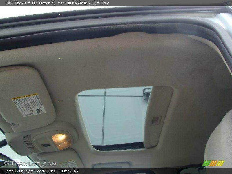 Moondust Metallic / Light Gray 2007 Chevrolet TrailBlazer LS